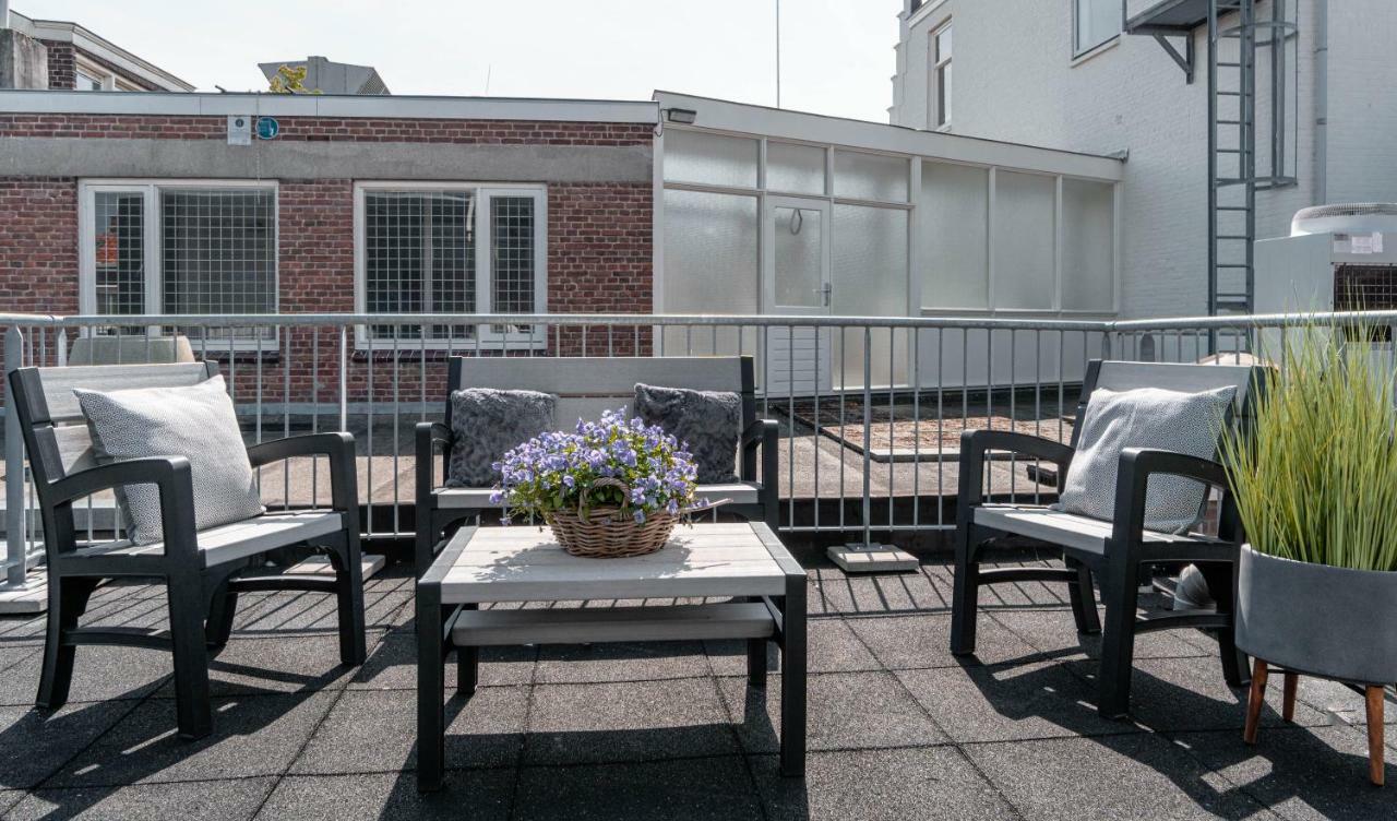 Familie Hotel & Apartments アルクマール エクステリア 写真